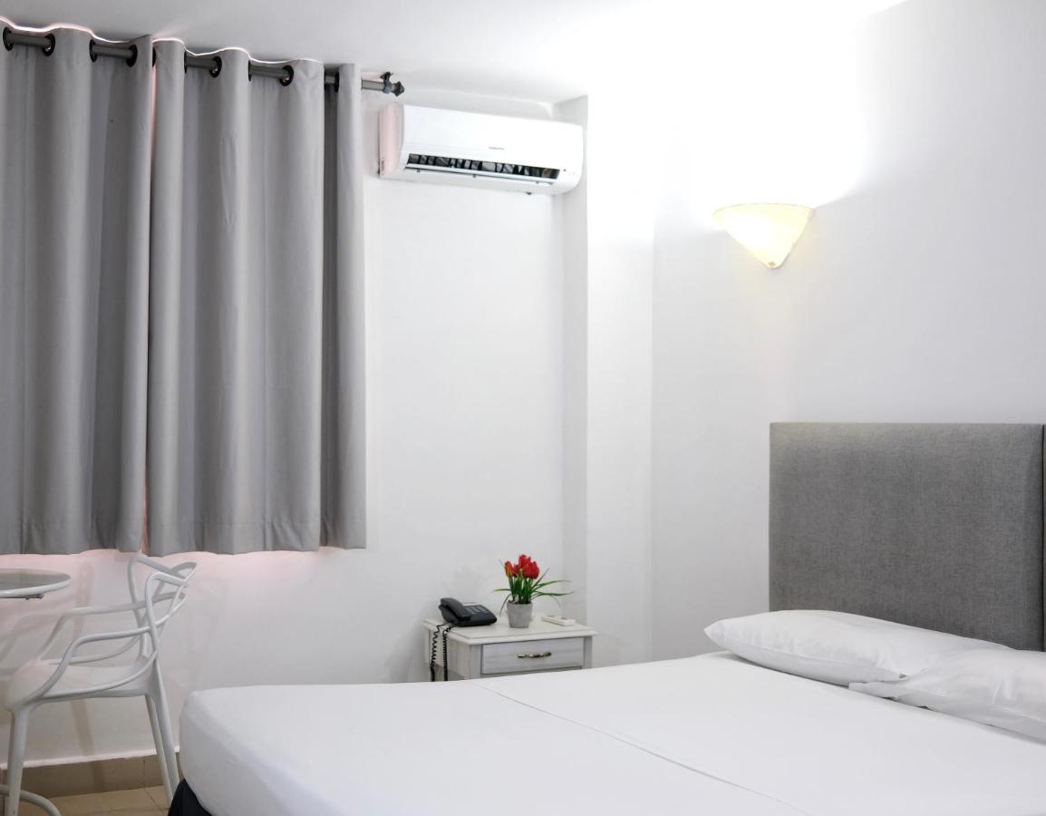 Hotel La Riviera Santa Marta  Kültér fotó