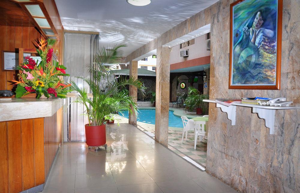 Hotel La Riviera Santa Marta  Kültér fotó