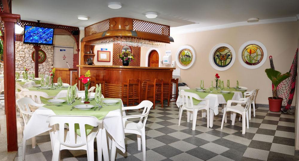 Hotel La Riviera Santa Marta  Kültér fotó