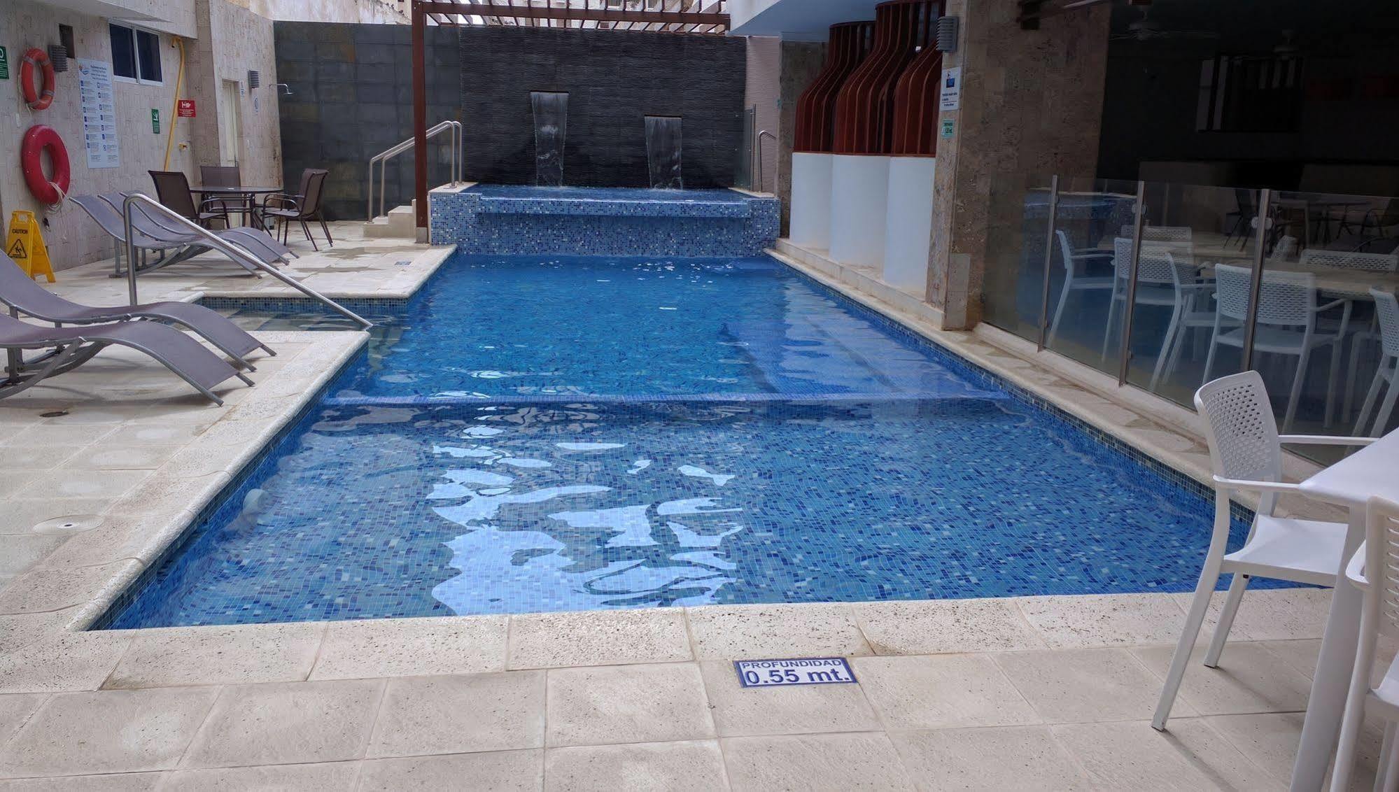 Hotel La Riviera Santa Marta  Kültér fotó